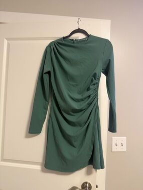 Abercrombie & Fitch Emerald Green Long-Sleeve Ruched Dress